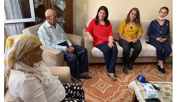 Pervin Buldan: Ülkeyi yönetenler emekçinin alın terini yok sayıyor