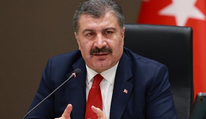 Türkiye'de koronavirüsten 52 kişi daha hayatını kaybetti! 4 bin 883 yeni vaka var