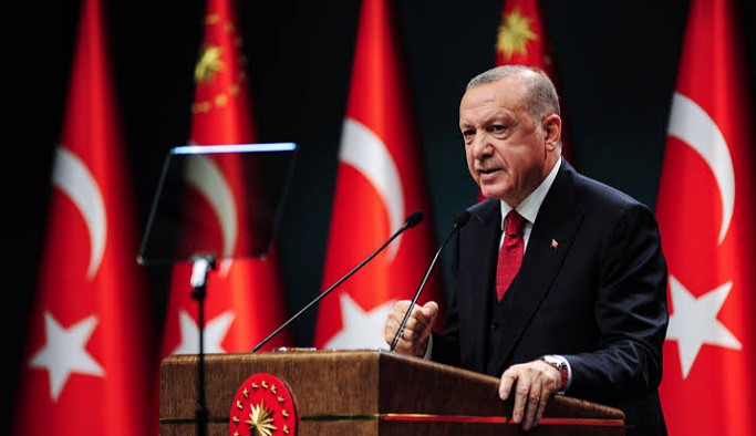 Erdoğan'dan geri adım: Aşı hizmetlerini diğer ülkeler gibi ücretsiz olarak vatandaşımıza veriyoruz