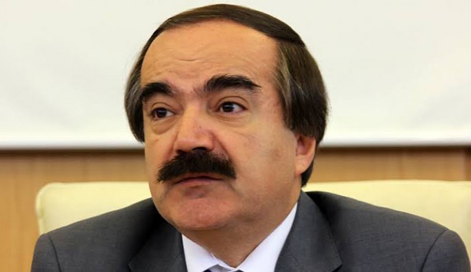 Hüseyin Avni Coş hayatını kaybetti