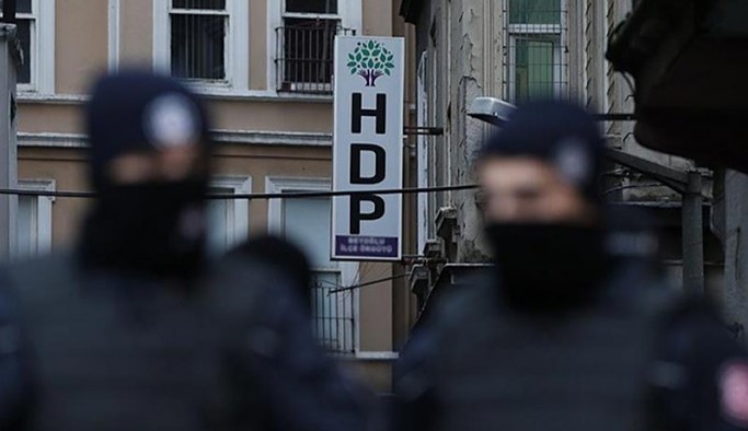 İstanbul'da HDP'ye operasyon: En az 19 gözaltı