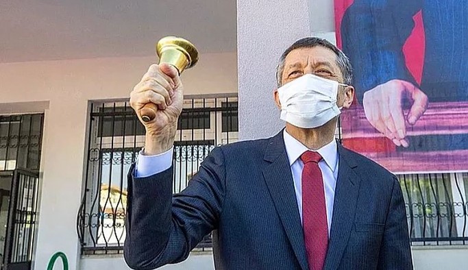 'Milli Eğitim Bakanı Ziya Selçuk istifa etti, Erdoğan onayladı' iddiası