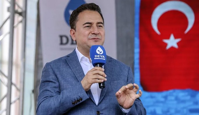 Ali Babacan'dan geçiş sürecine ilişkin 'risk' açıklaması