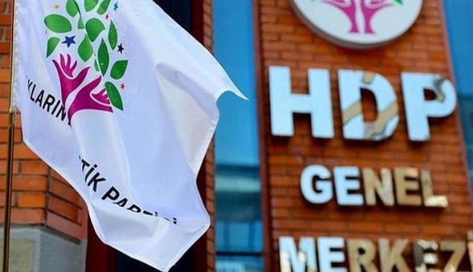 AYM, HDP'ye savunma için 30 gün ek süre verdi