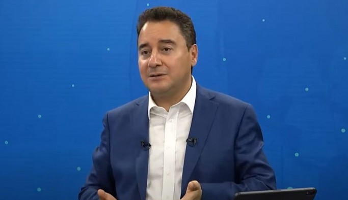 Babacan seçim barajı değişikliğini yorumladı: 20 yıldır bu değişimi yapmıyorsun da bugün neden yapıyorsun?