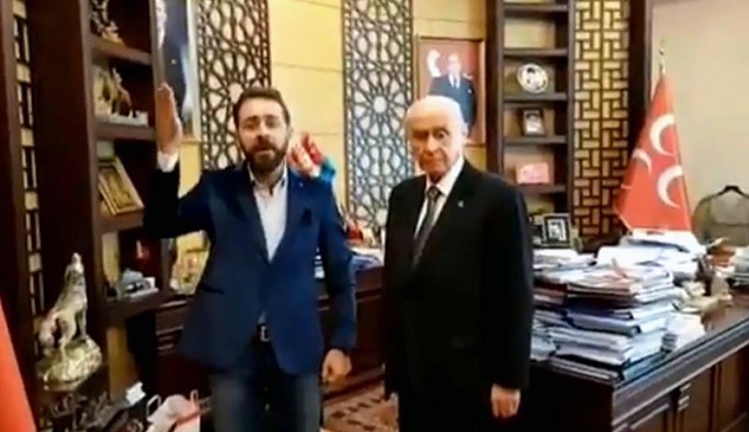 Bahçeli izin verdi, kanser hastası 'standup'çı taklidini yaptı