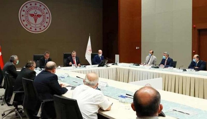 Bilim Kurulu: Aktif vakaların yüzde 81'i tam aşılı olmayan kişilerdir