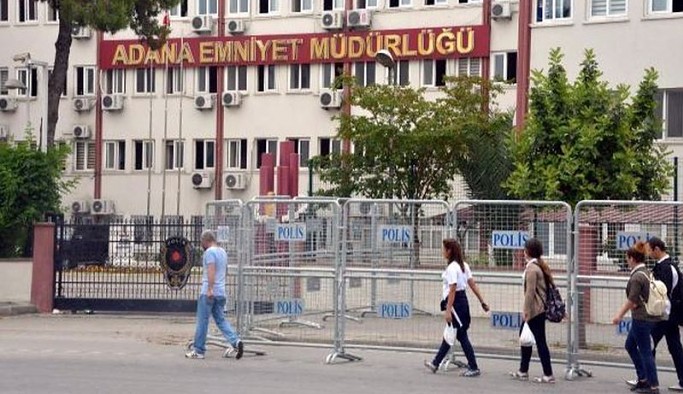 Emniyette tazyikli suyla işkence iddiası: 'Seni hadım ederiz'