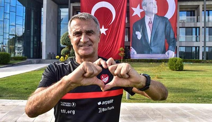 Şenol Güneş eşyalarını toplayarak Milli Takım'a veda etti