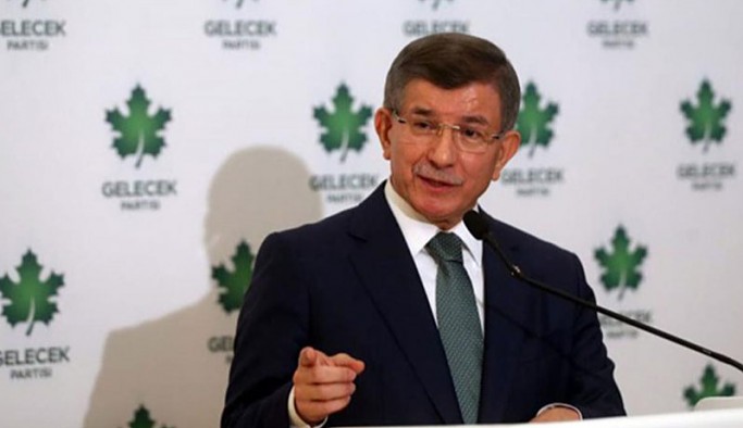 Ahmet Davutoğlu: Ben değil, onlar ihanet etti