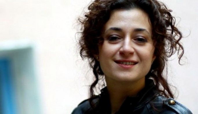 Ece Temelkuran'dan 'yetmez ama evet'çiler çıkışı