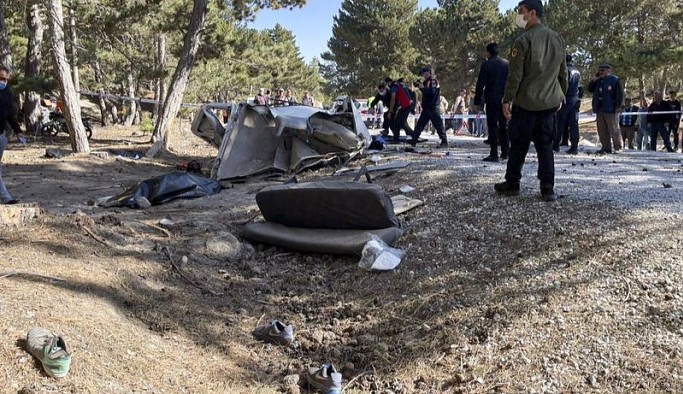 Eğitimcilerden çocukların öldüğü öğrenci servisi kazasına tepki: Sorumlusu siyasi iktidar