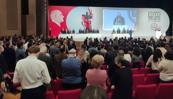 İstanbul Barosu Genel Kurulu'nda oy verme işlemi başladı