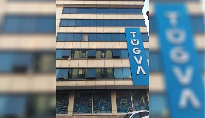 TÜGVA yurdunda apar topar 'tabela' değişikliği