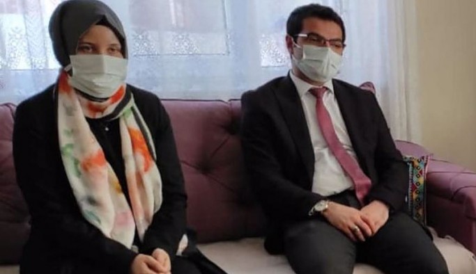 Kaymakamın eşinin işe gitmeden maaş aldığını ortaya çıkaran müdüre sürgün