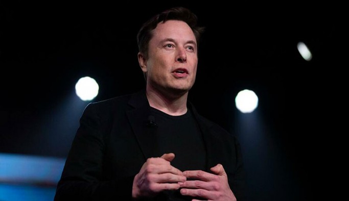 Twitter'da Musk'a 'hisselerini sat' denildi