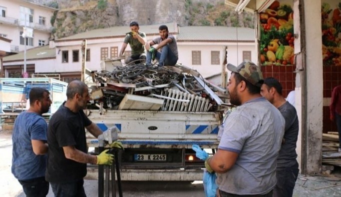 Yıkıma karşı çıkan Bitlis esnafı hakkında dava açıldı