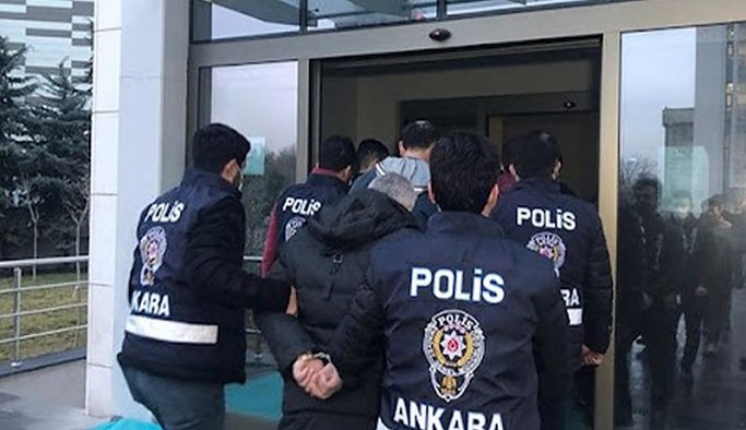 Adalet Bakanlığı'na operasyon: Aktif görevde olan çok sayıda kişi gözaltına alındı