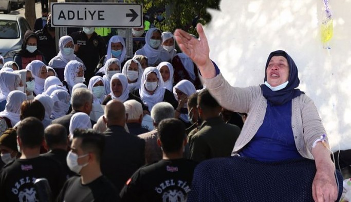 Adalet mücadelesi veren Emine Şenyaşar 11'inci kez ifadeye çağrıldı