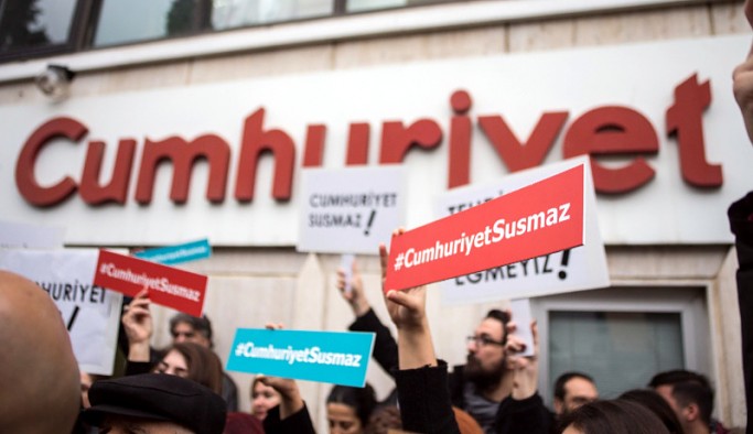 Cumhuriyet gazetesinde yeni istifalar