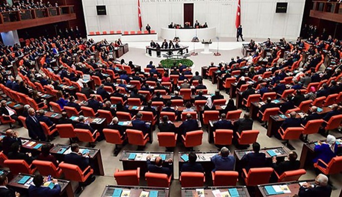 Numan Kurtulmuş: Ekonomideki sıkıntıları muhalefet kadar görüyoruz