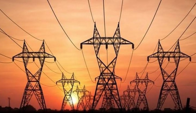 Yeni yıla dakikalar kala elektrik fiyatlarına rekor zam!