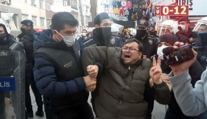 Şirinevler'de HDP'ye saldırıyı protesto edenler gözaltına alındı