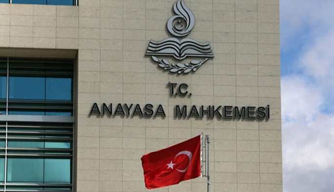 CHP, Seçim Kanunu'nun 4 maddesinin iptali için AYM'ye başvurdu