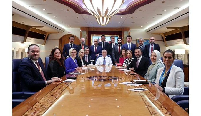 Erdoğan'dan Suudi Arabistan dönüşü açıklama: Enflasyon Mayıs'ta gerilemeye başlayacak