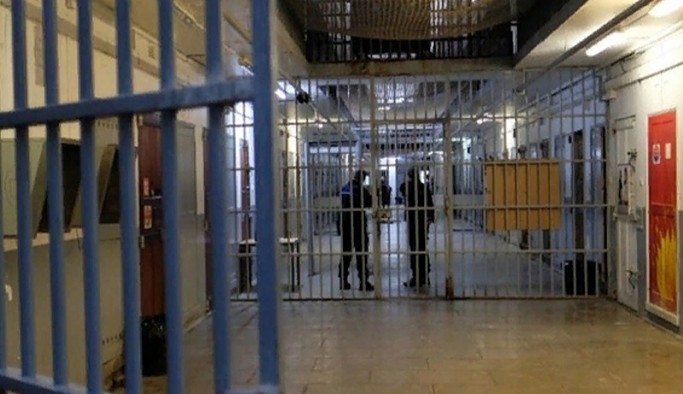Rapor: Cezaevlerinde geçen ay 5 kişi hayatını kaybetti, 51 işkence gördü