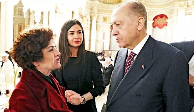 Şarkıcı Şükriye Tutkun: Keşke Erdoğan babam olsa