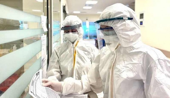 Son 24 saatte koronavirüsten 38 kişi öldü, 9 bin 21 yeni vaka