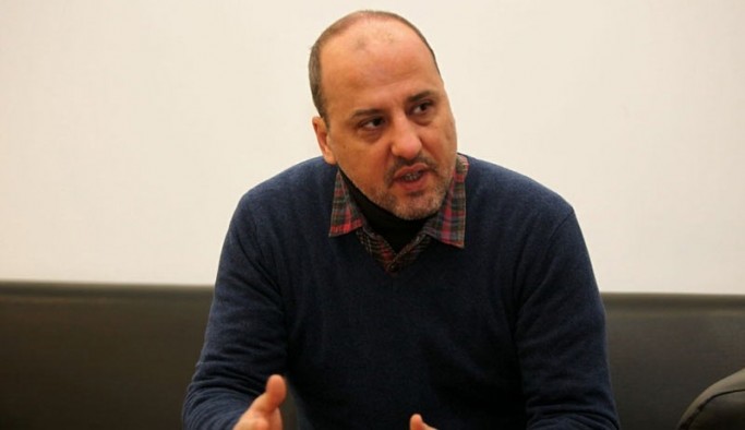 Ahmet Şık: Kılıçdaroğlu'nun, Alevi olmasının 'mesele' olduğunu kavrayarak hareket etmesi gerekiyor