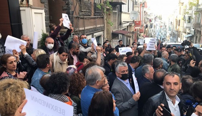 HDP’ye yönelik provokasyon İstanbul'da protesto edildi