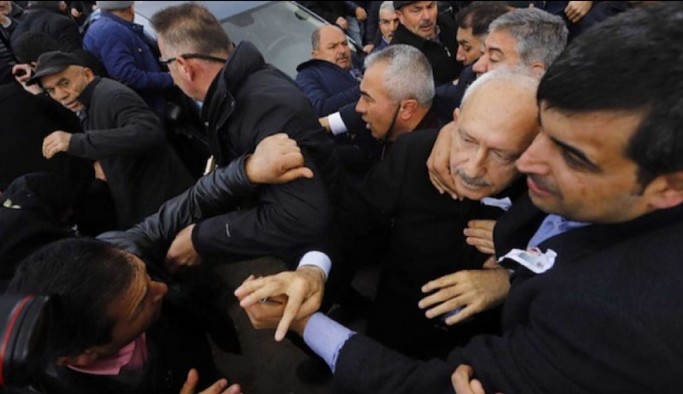 Kılıçdaroğlu'na 'linç girişimi' davasında 'basit yaralama' kararı