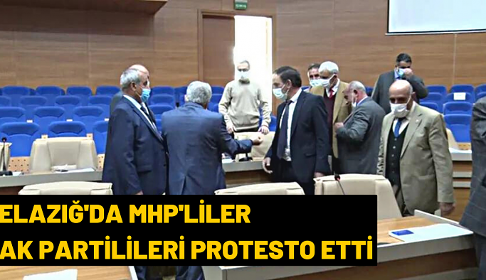 Elazığ'da MHP'liler AK Partilileri protesto etti