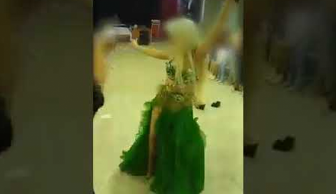 İmam hatip ortaokulunda dansözlü eğlence