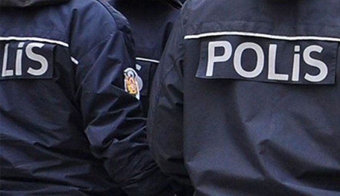 İzmir'de bir polis çocuklarını vurup intihar etti