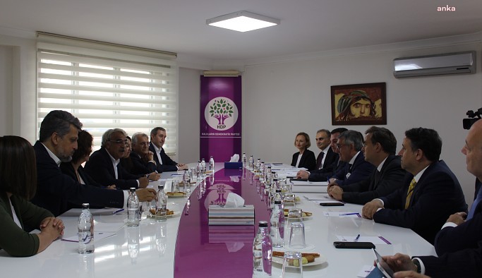 TÜSİAD’DAN HDP’YE ZİYARET