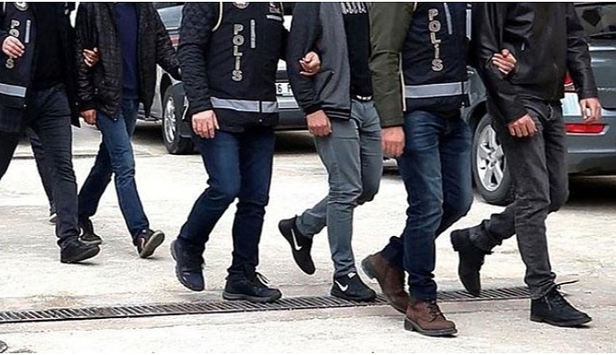 Van’da 9 kişi tutuklandı
