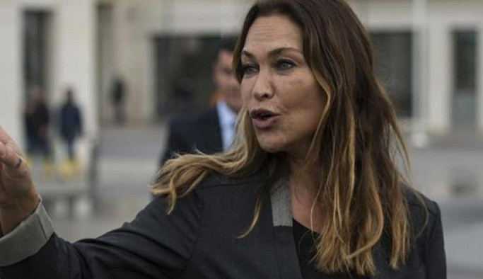 “Gerekirse simit yenecek” diyen Hülya Avşar: Duyduğum kadarıyla fiyatlar uçmuş