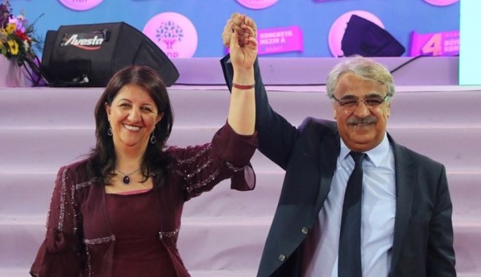 HDP Eş Başkanları'ndan teşekkür: Türkiye’yi aydınlık geleceğe taşıyacağımıza söz veriyoruz
