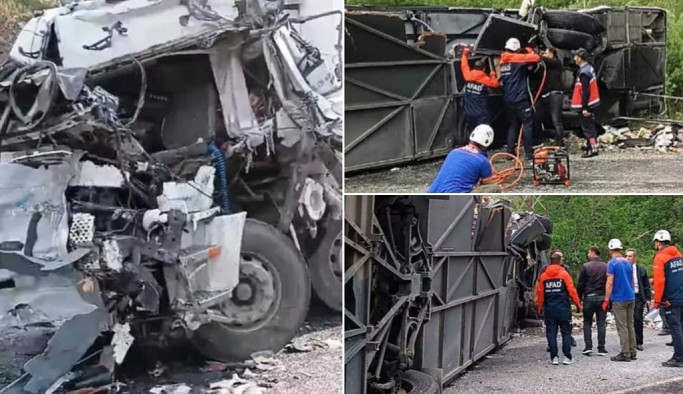 Van-Bitlis kara yolunda kaza: İki ölü, dördü ağır 30 yaralı
