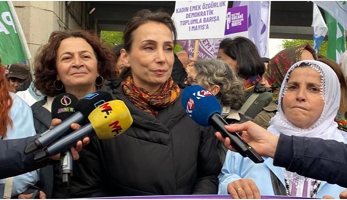 Tülay Hatimoğulları: Emekçiler Kürt sorunun çözümüne katkı verecektir
