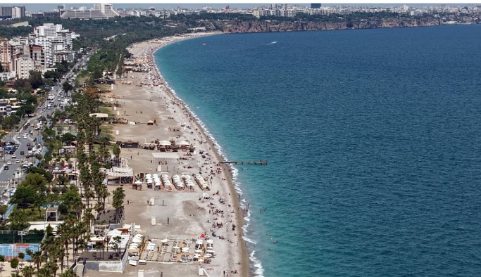 Ortadoğu'daki savaş turizmi de etkiledi: Rezervasyonlarda yüzde 90'lık düşüş