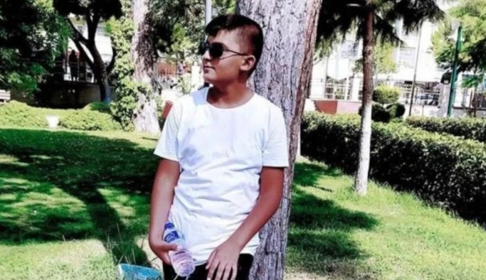 16 Yaşındaki Genç, Girdiği Gölette Boğuldu
