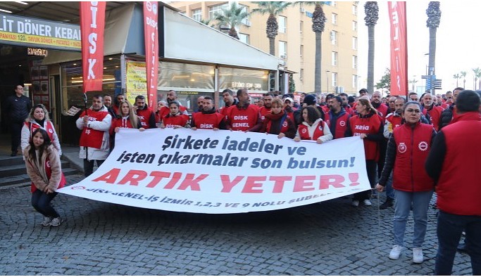 İzBB işçilerinin eylemi 3'üncü gününde