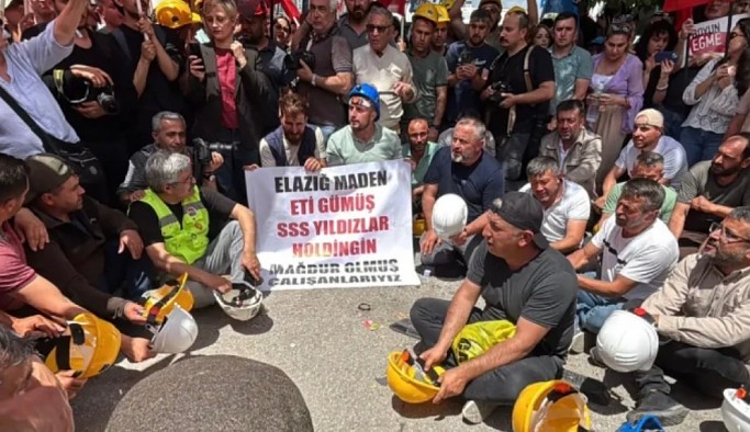 36 madenci Yıldızlar Holding önünde, 100'ü aşkın madenci ablukada
