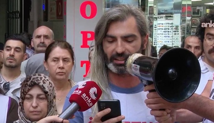 Öğretmenler süresiz açlık grevine başladı