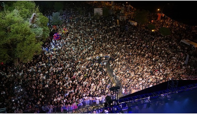 Tetwan festivali on binlerin katılımıyla başladı